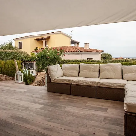 Ciprea Flat 33 8 Ferienhaus *